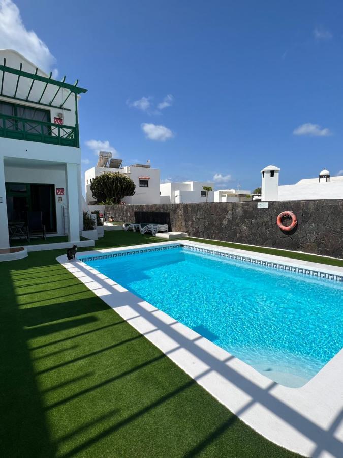 Oasis Blue - Beautiful 1 Bedroom Apartment On Private Complex With Pool Tías Eksteriør bilde
